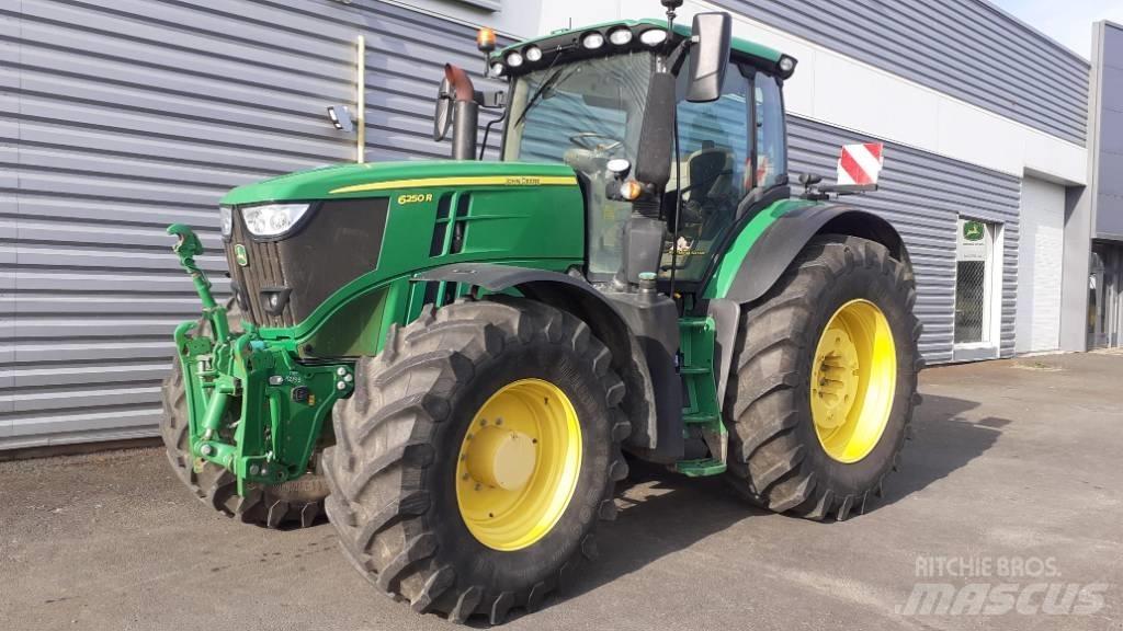 John Deere 6250 R Трактори