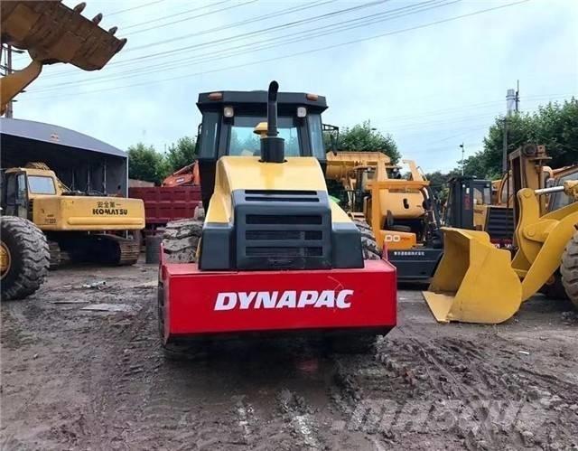 Dynapac CA 602 D Еднобарабанни ролки
