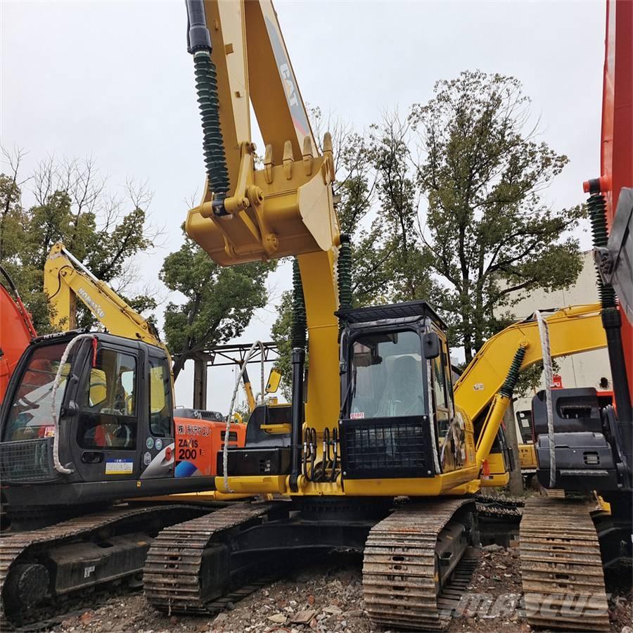 CAT 320 D Верижен екскаватор
