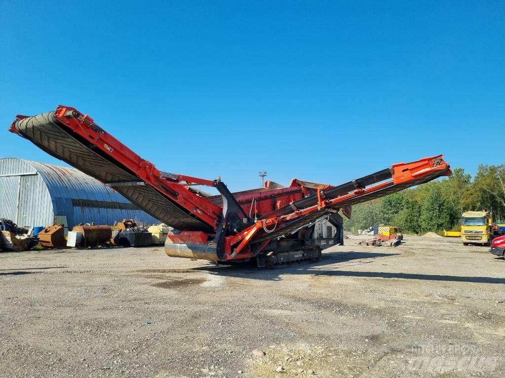 Sandvik QE 441 Мобилни скрийнери
