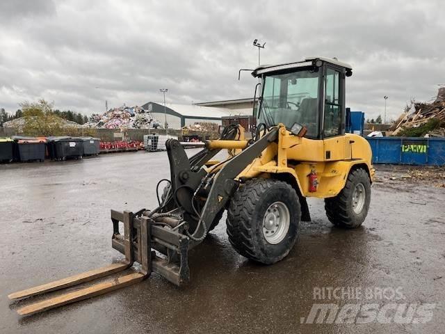 Volvo L30B-Z/S Колесни товарачи
