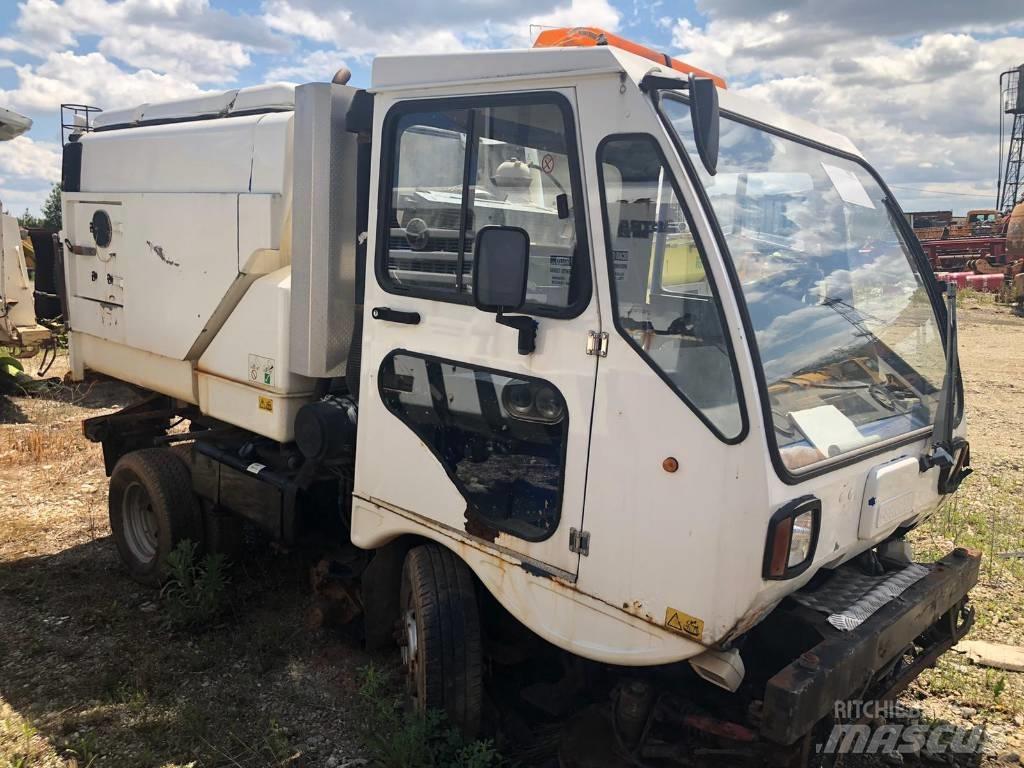 Scarab Minor VM Автоматични метачки с четки