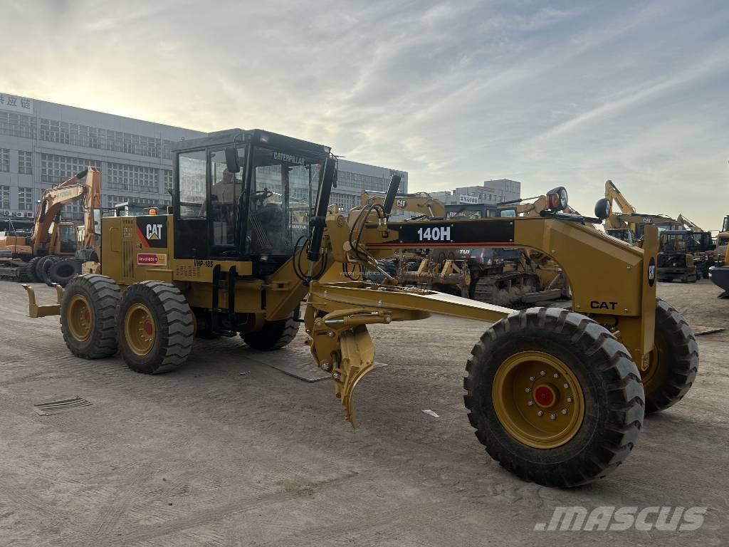 CAT 140H Грейдери