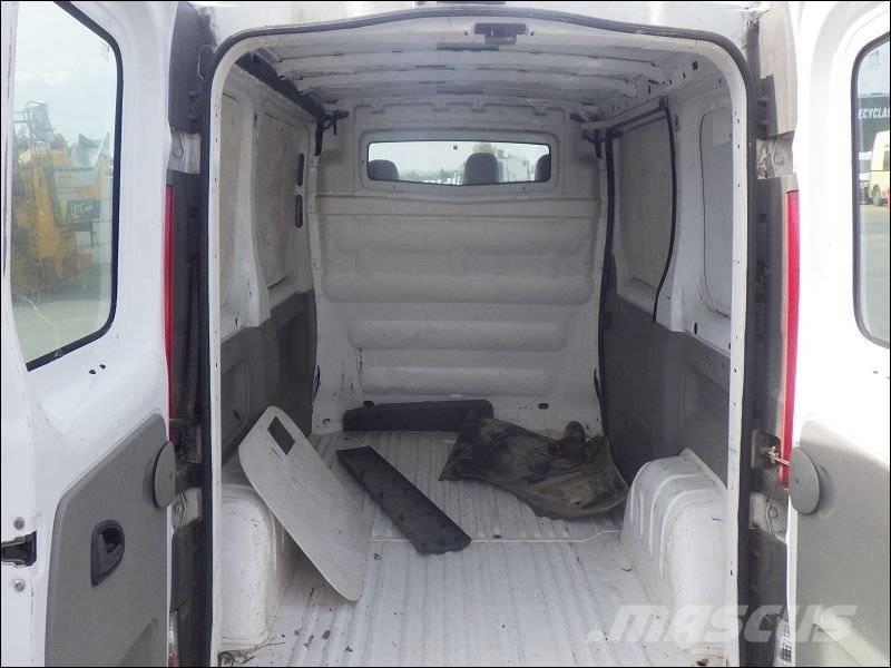 Renault Trafic 2 Фургони
