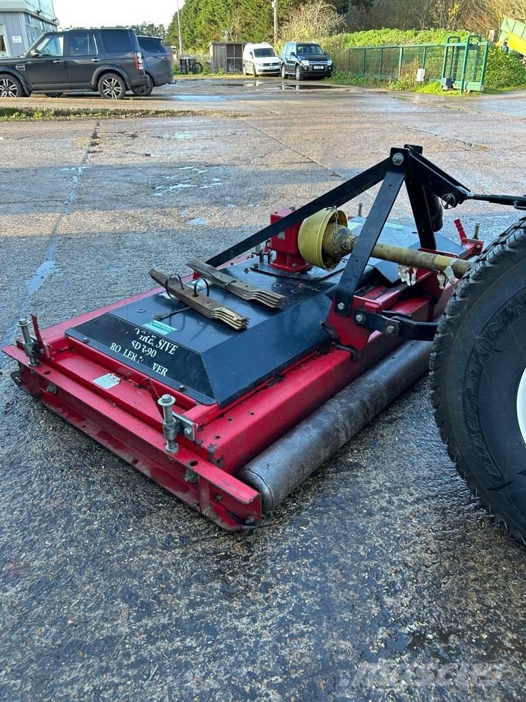 Progressive SDR-90 Косачки за монтиране и теглене