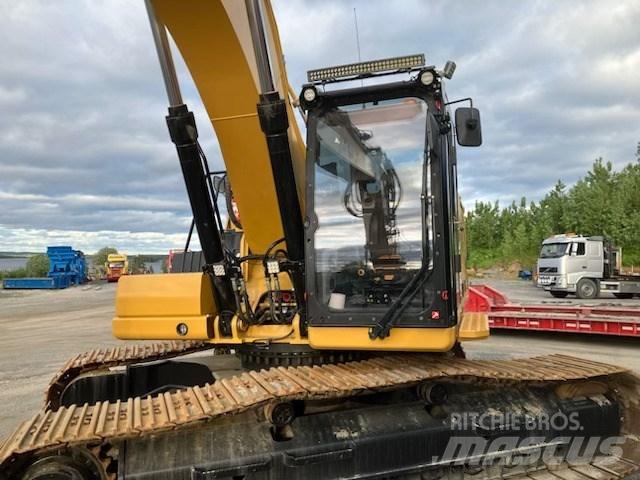 CAT 330 Верижен екскаватор