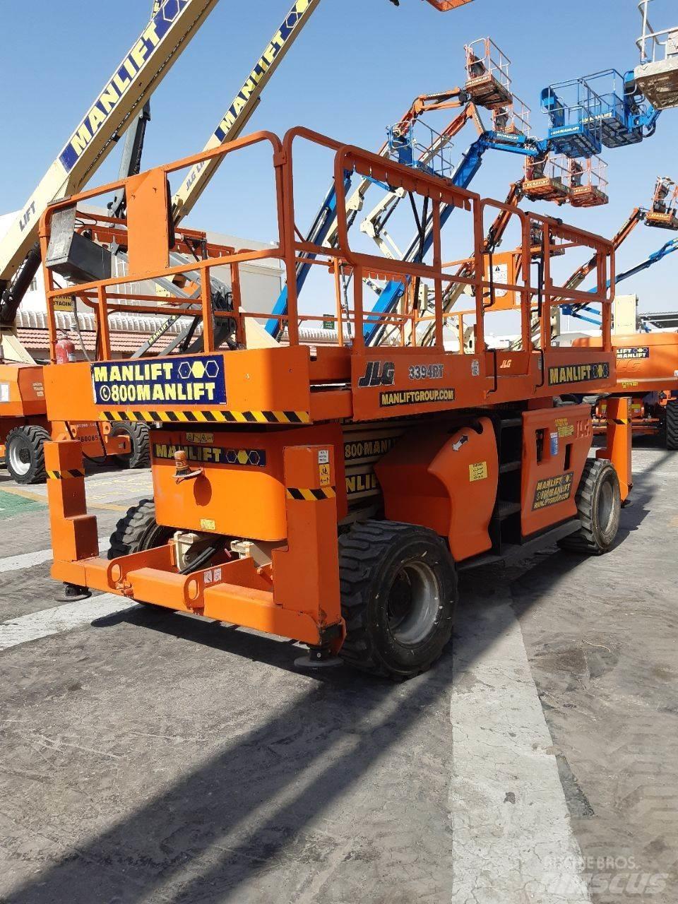 JLG 3394RT Ножични работни платформи
