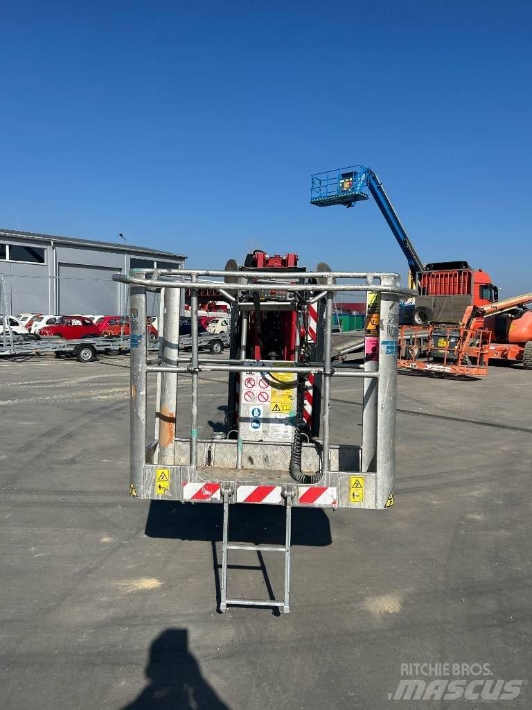 Hinowa 17.75 Съчленени стрелови подемници