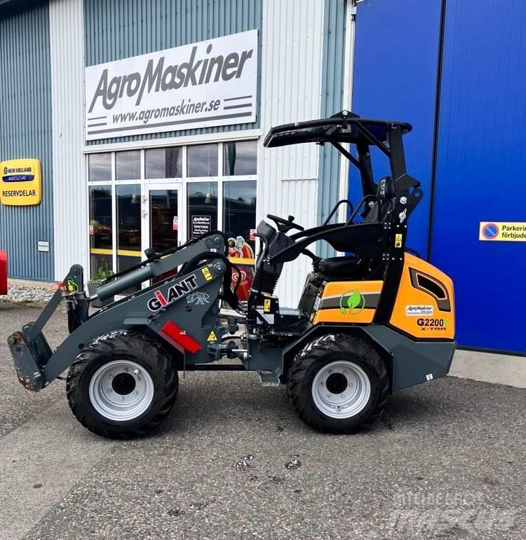  Demokörd GiANT 2200E Многофункционални товарачи