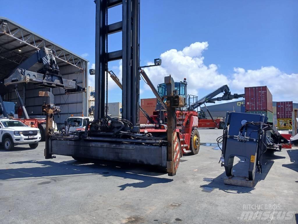 Kalmar DCG100-45ED7 Кари товарачи на контейнери