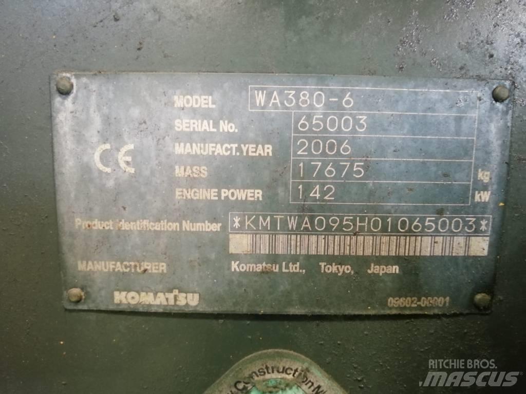 Komatsu WA 380-6 Колесни товарачи