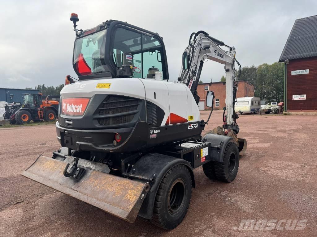 Bobcat E 57 W Колесни екскаватори