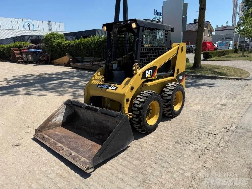 CAT 216B (226,S130) Мини товарачи
