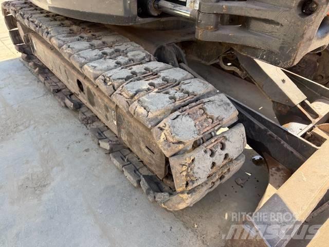 Hitachi ZX 85 Средни екскаватори 7т - 12т