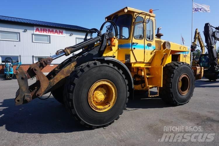 Volvo BM 120 Колесни товарачи