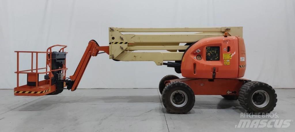 JLG 450 AJ Съчленени стрелови подемници