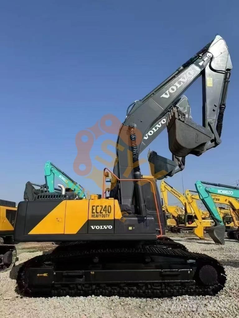 Volvo EC 240 D Верижен екскаватор