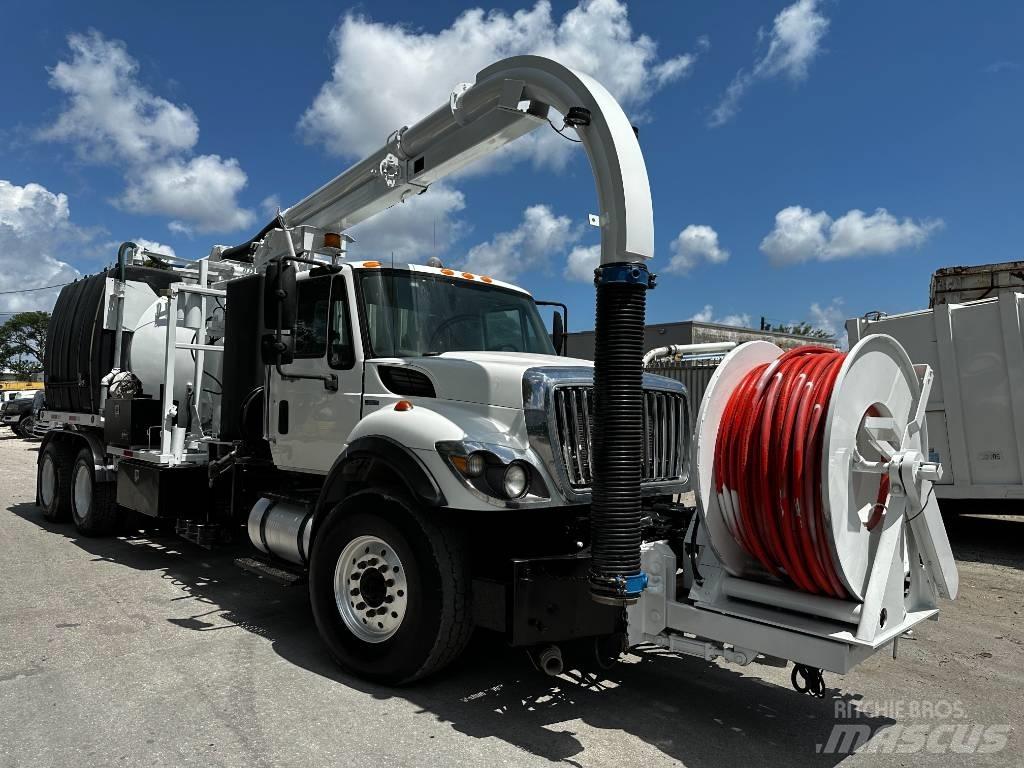 International 7500 Комби / вакуум камиони
