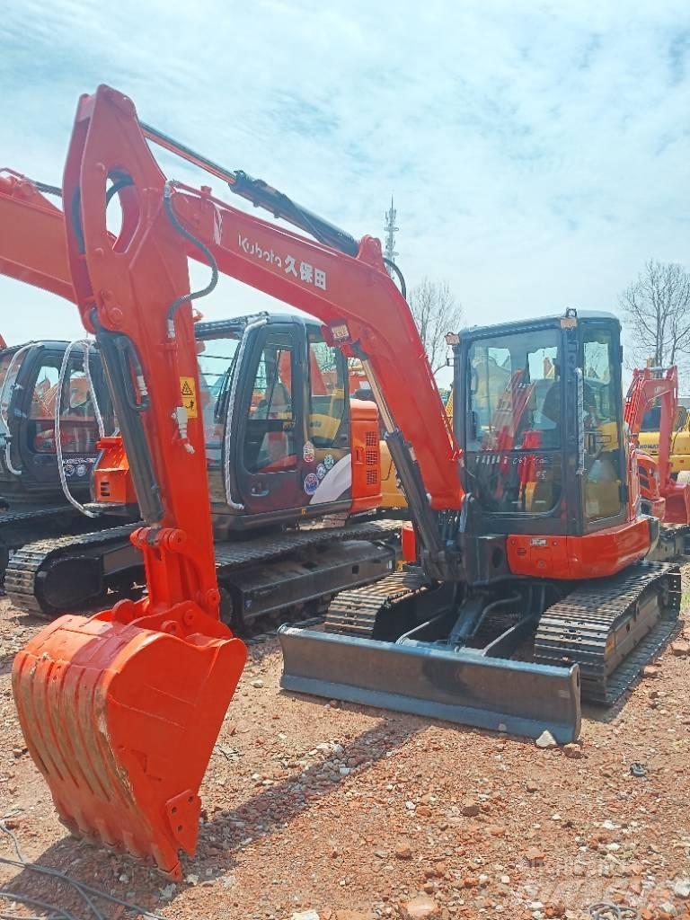 Kubota KX 165 Средни екскаватори 7т - 12т