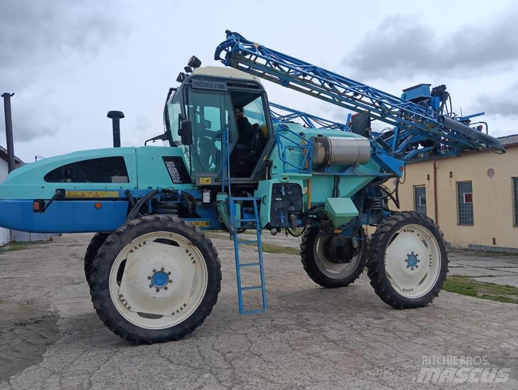 Berthoud UTL 4000 Самоходни пръскачки
