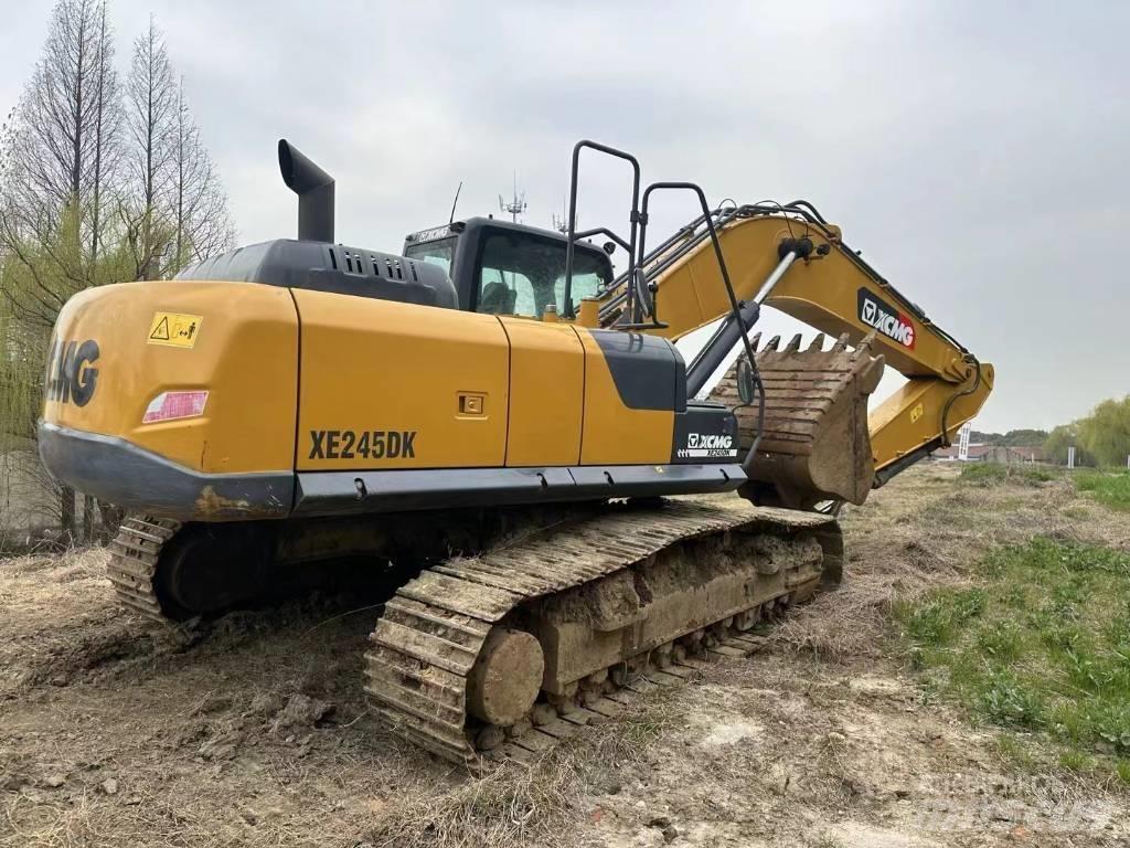 XCMG XE 245 DK Верижен екскаватор