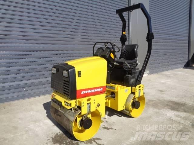 Dynapac CC 92 Двойни барабанни ролки
