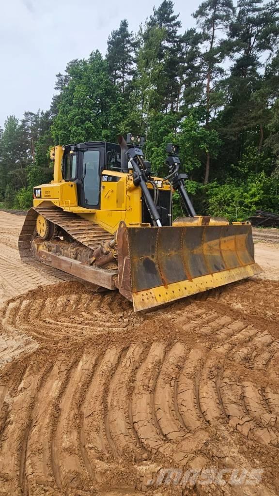 CAT D 6 T LGP Верижни булдозери
