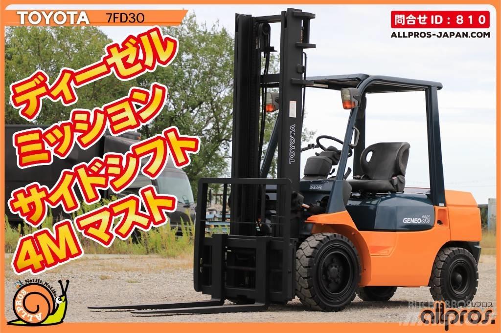 Toyota 7 FD 30 Дизелови камиони