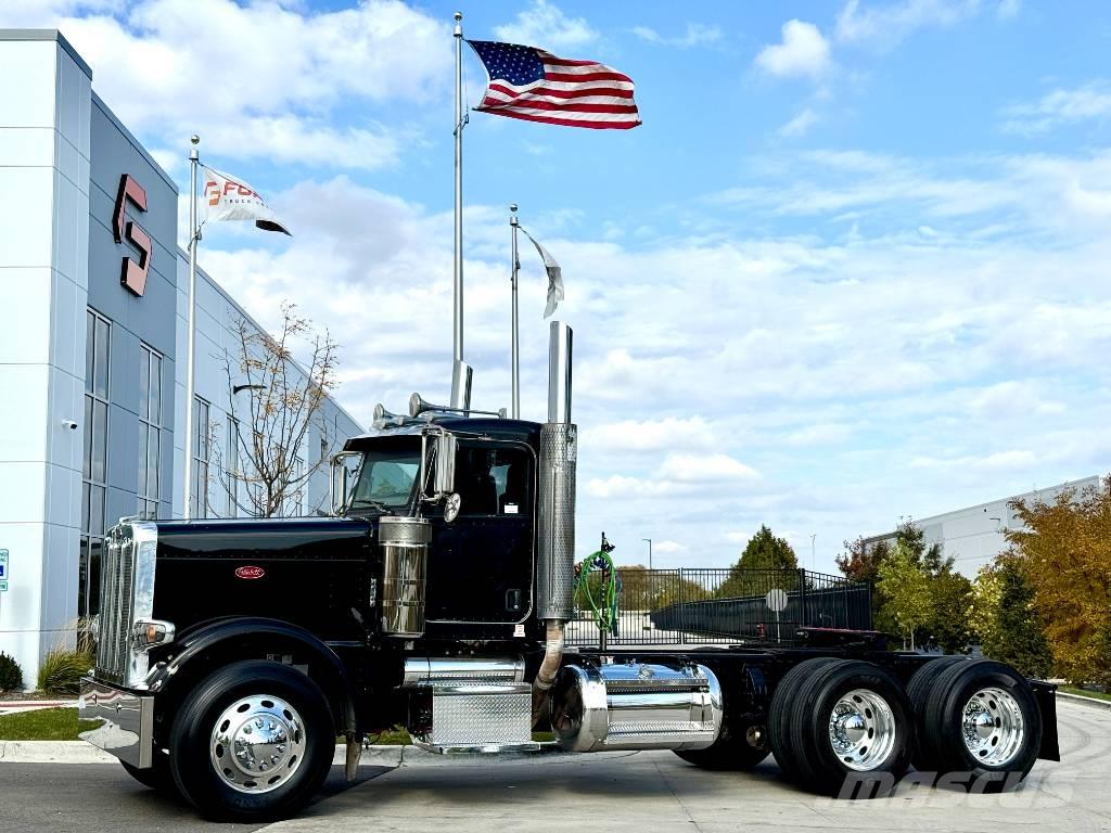 Peterbilt 388 Влекачи