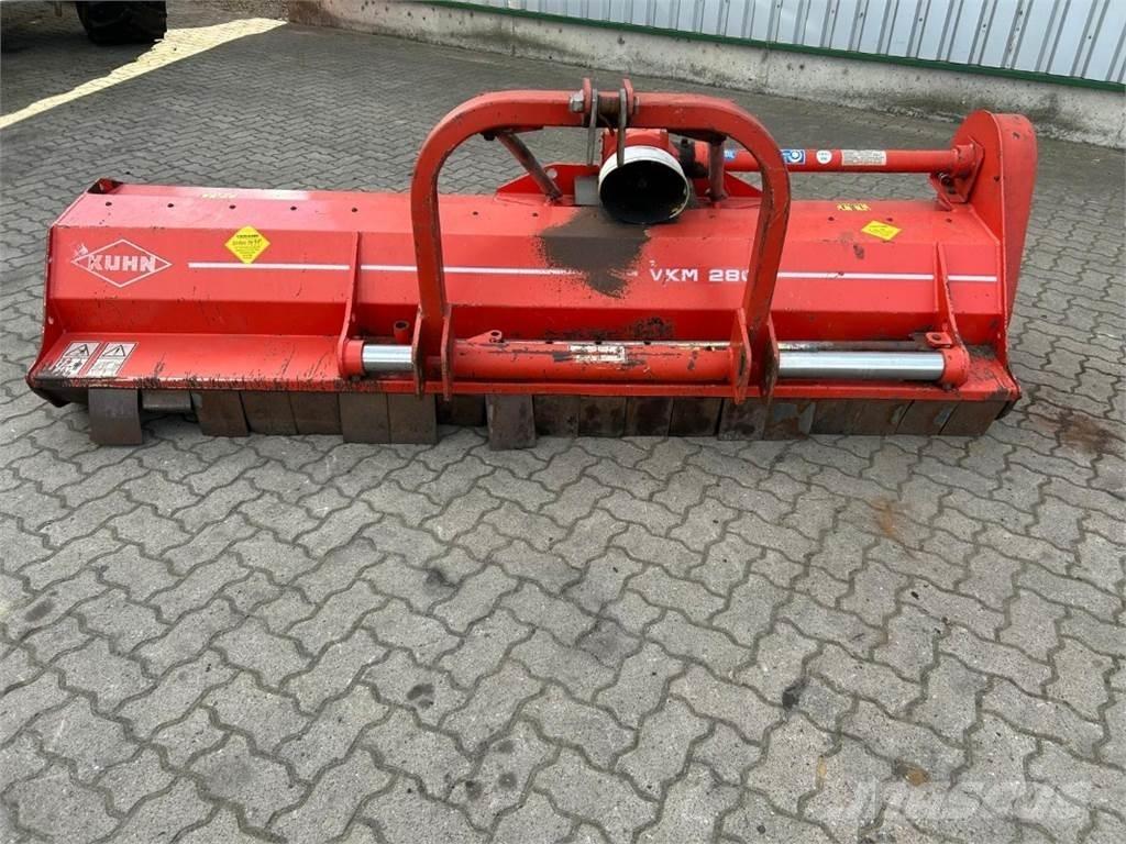 Kuhn VKM 280 Друга техника за жънене на фураж