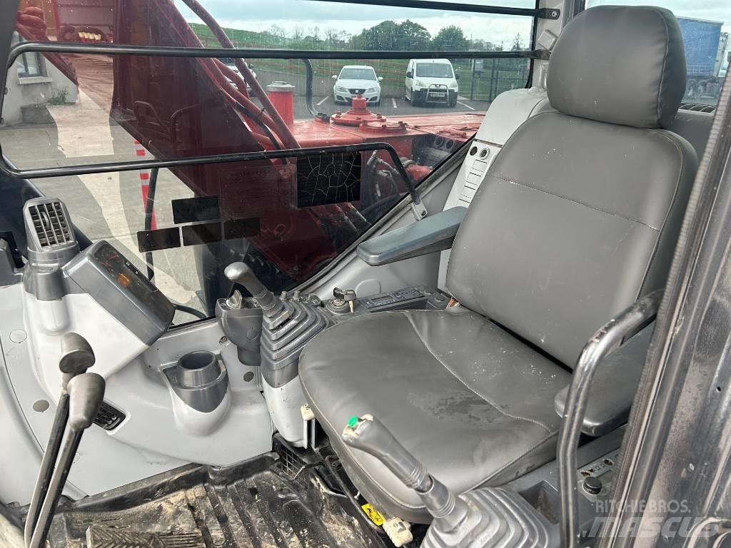 Hitachi Zaxis 70 Средни екскаватори 7т - 12т