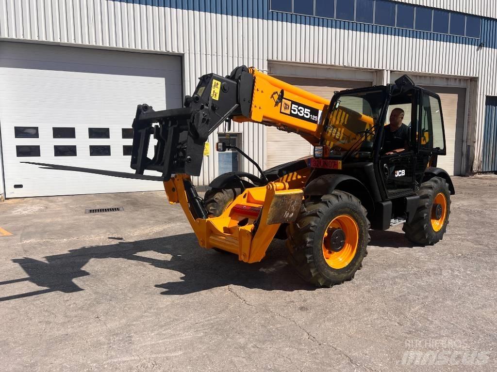 JCB 535-125 Телескопични товарачи