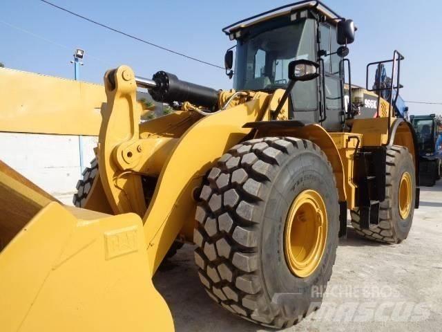 CAT 966 K Колесни товарачи