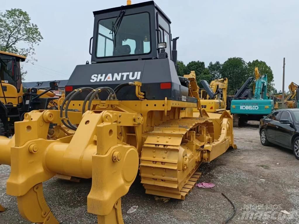 Shantui D22 Верижни булдозери
