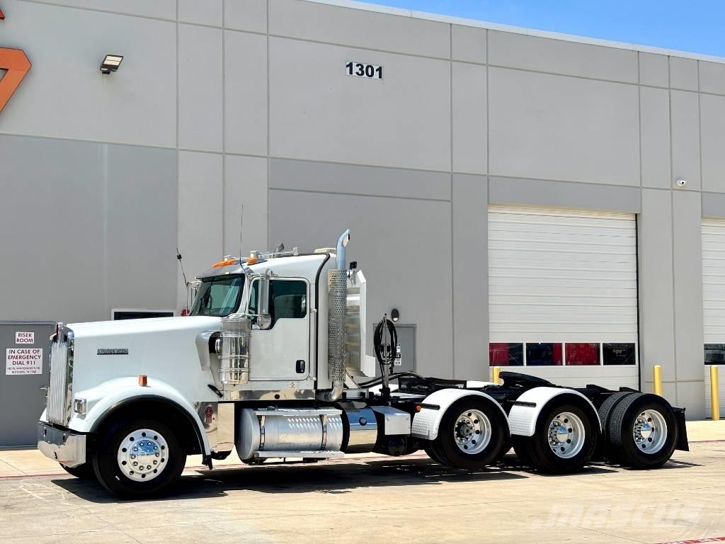 Kenworth W 900 Влекачи