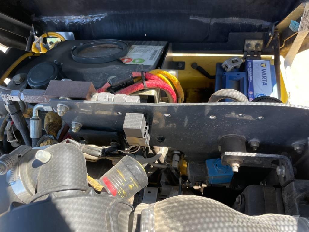 Bomag BW 100 AC-5 Комбинирани ролки
