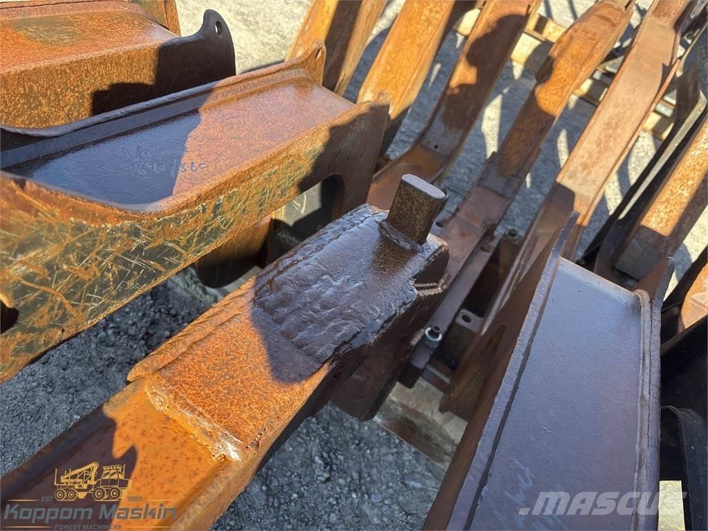 Valmet 840 Други компоненти