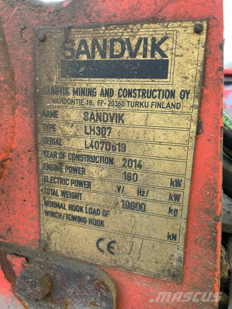Sandvik LH 307 Подземни товарачи