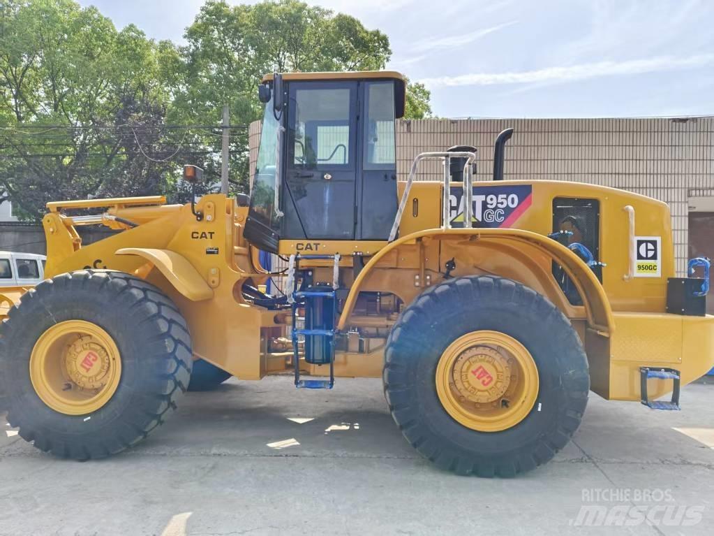 CAT 950 GC Колесни товарачи