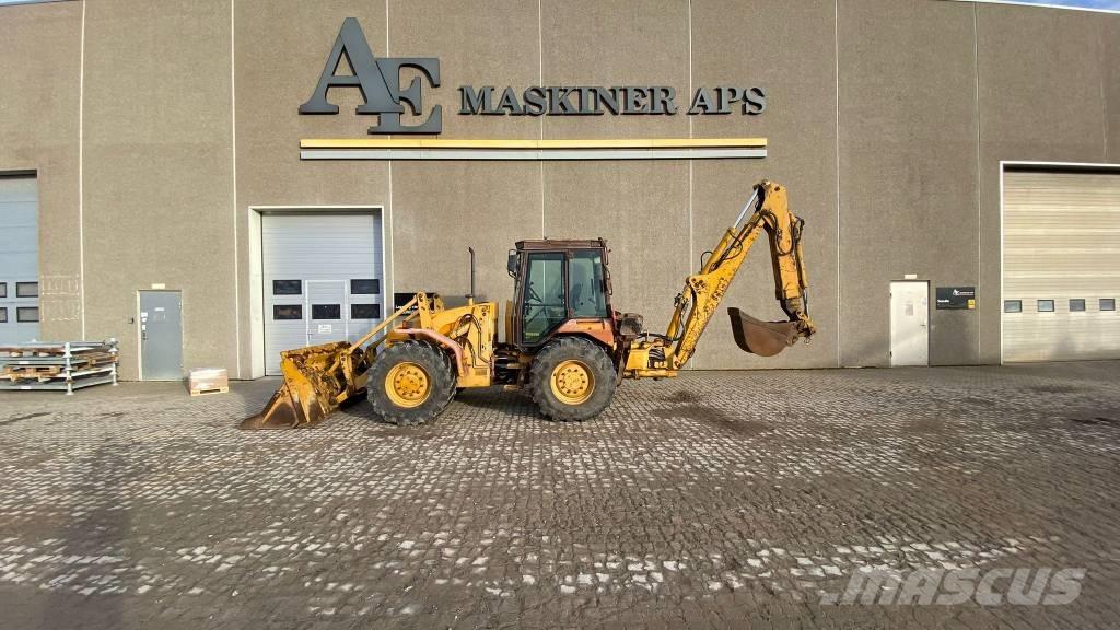 Hydrema 906 B Товарач със заден ексватор