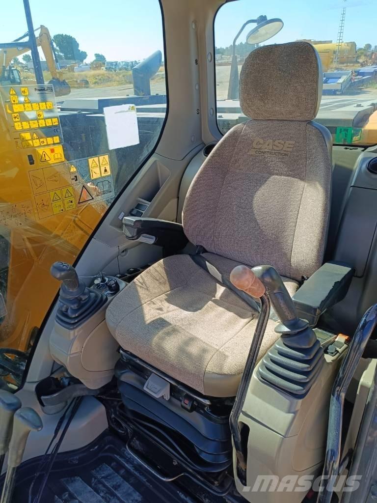 CASE CX 235 C SR Верижен екскаватор