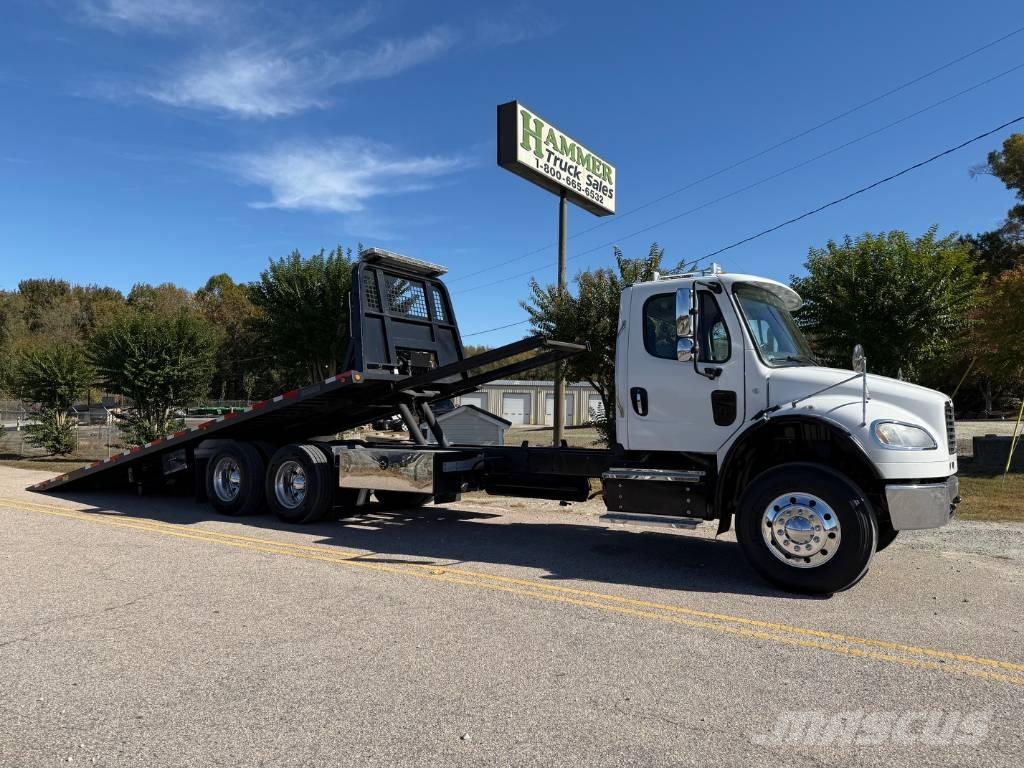 Freightliner M2 Автомобили за пътна помощ