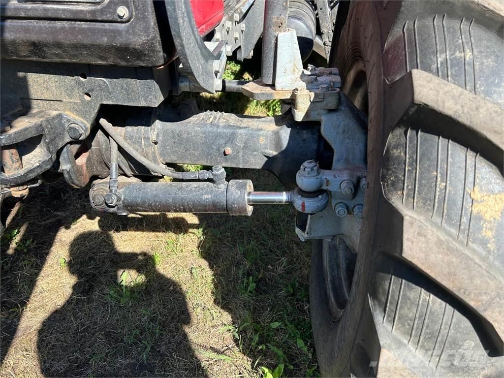 Belarus MTS 820 + FL Трактори