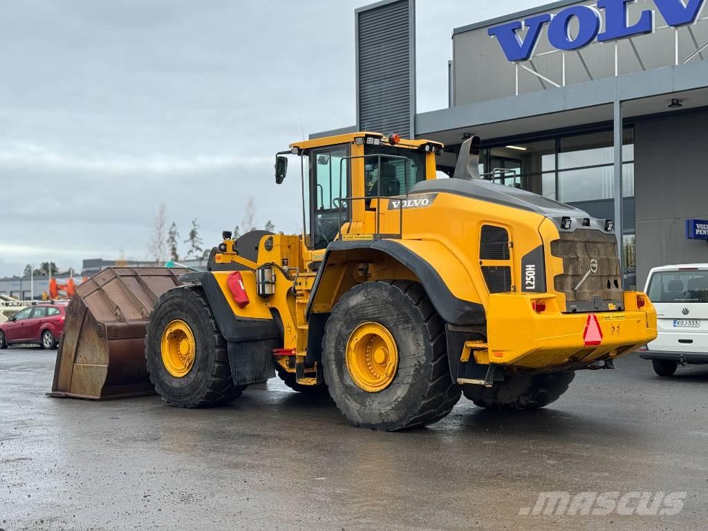Volvo L 250 H Колесни товарачи