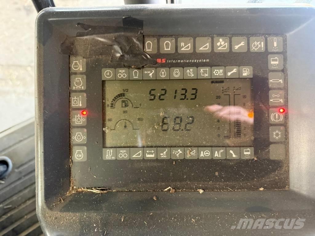 CLAAS Jaguar 900 Самоходни фуражири