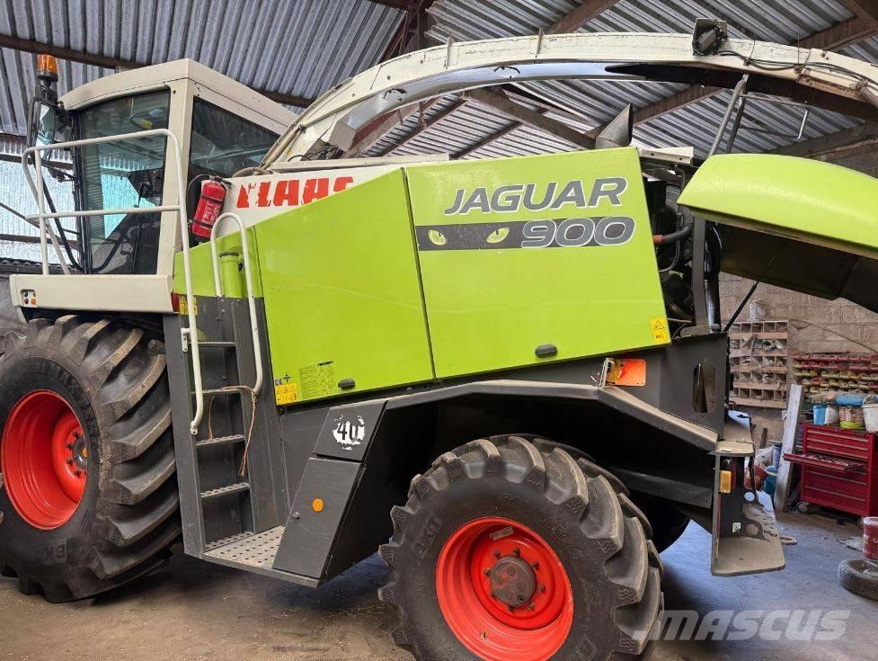 CLAAS Jaguar 900 Самоходни фуражири