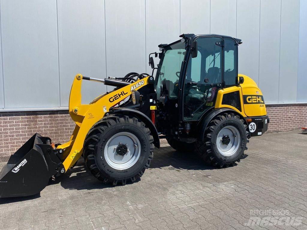 Gehl AL650 Колесни товарачи
