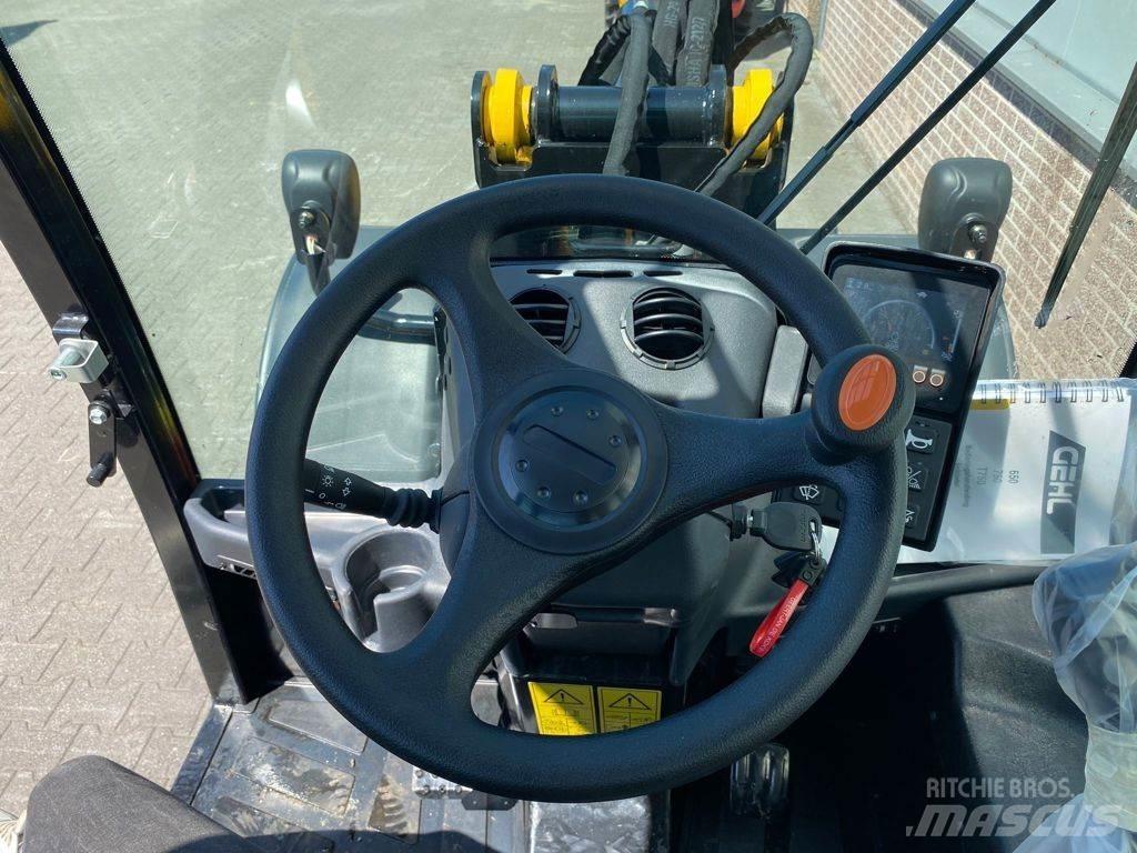 Gehl AL650 Колесни товарачи