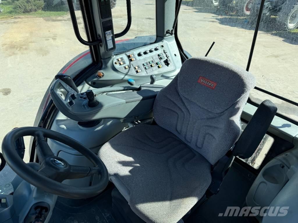 Valtra T 191 Трактори