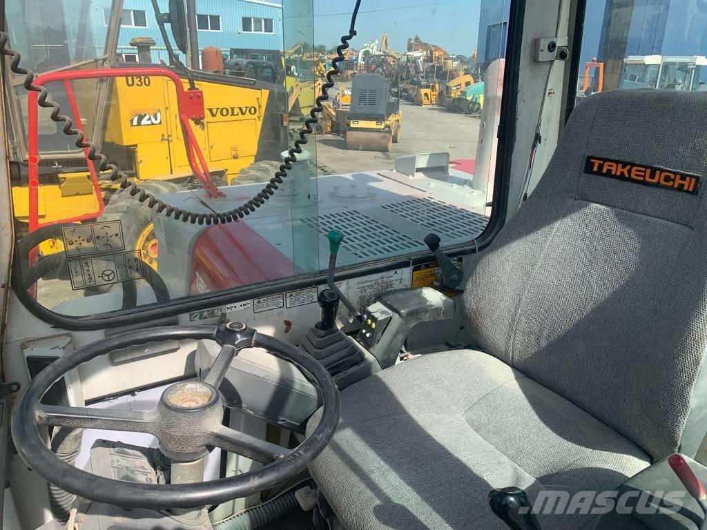 Takeuchi TB070W Колесни екскаватори